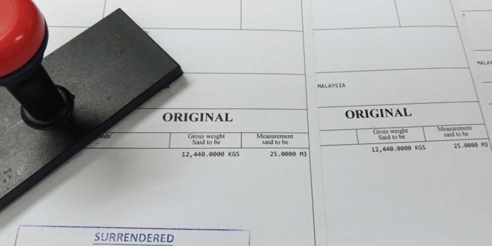 The expressions 'O/B' and 'C/O' on carriage documents