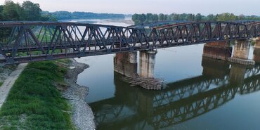 When water becomes the constraint: TT Club warns of chronic climate risk to inland waterway supply chains